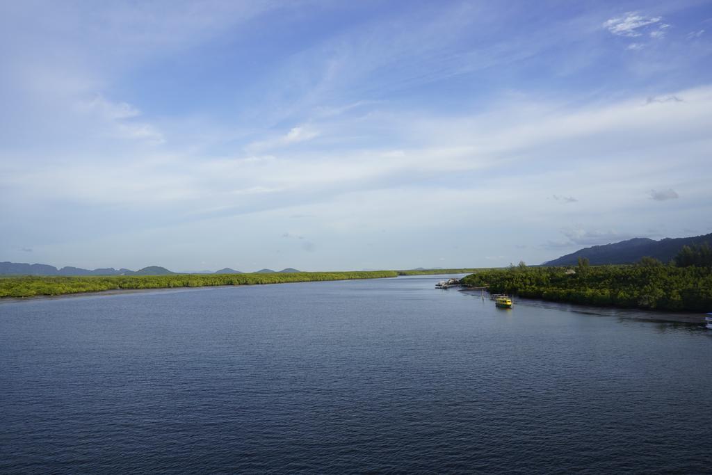 Na Vela Village Ko Lanta Kültér fotó